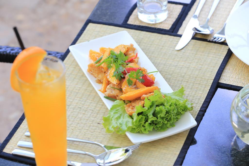 Prasats Boutique Hotel Phnom Penh Extérieur photo