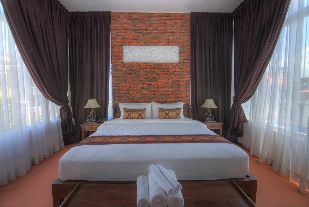 Prasats Boutique Hotel Phnom Penh Extérieur photo