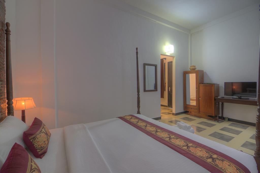 Prasats Boutique Hotel Phnom Penh Extérieur photo