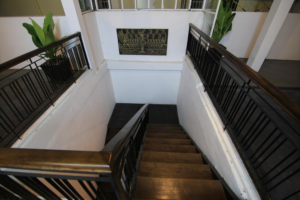 Prasats Boutique Hotel Phnom Penh Extérieur photo
