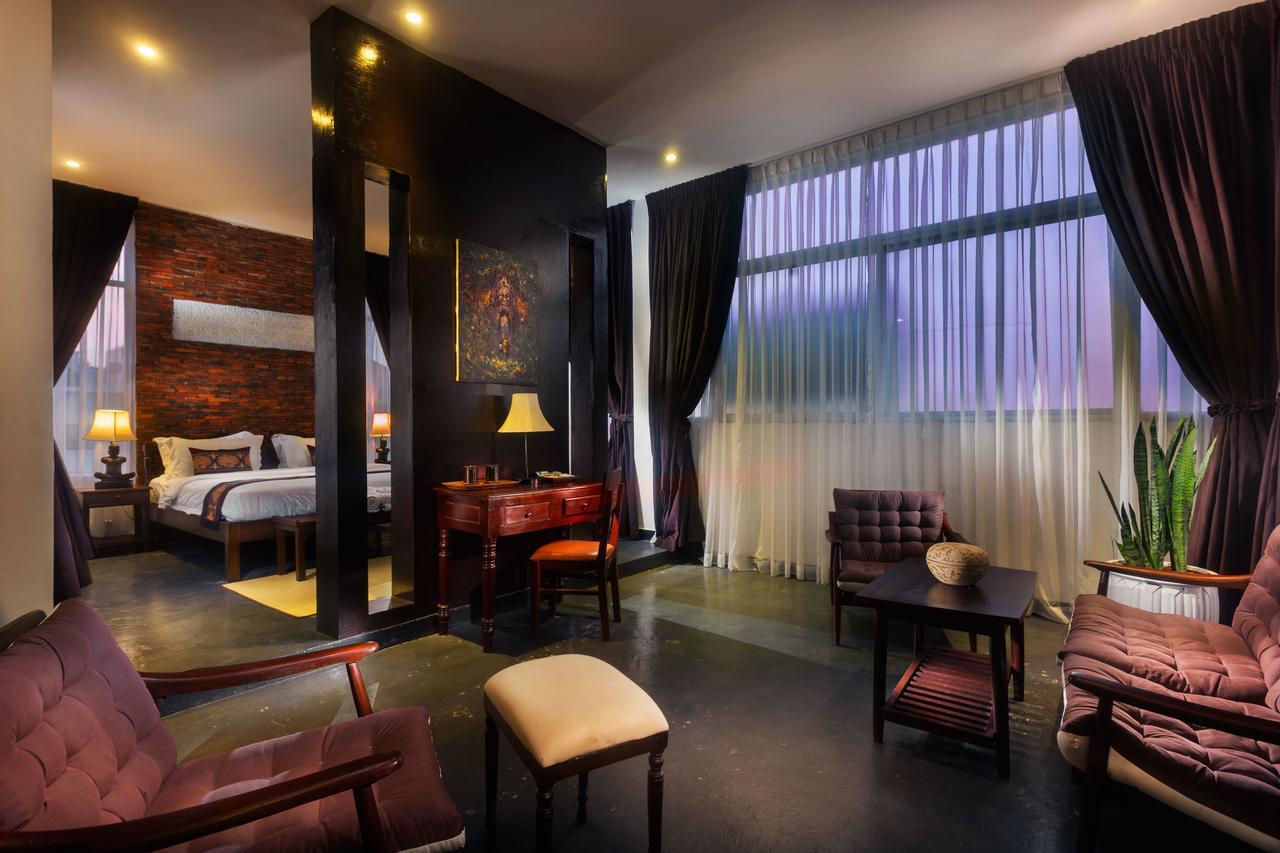 Prasats Boutique Hotel Phnom Penh Extérieur photo