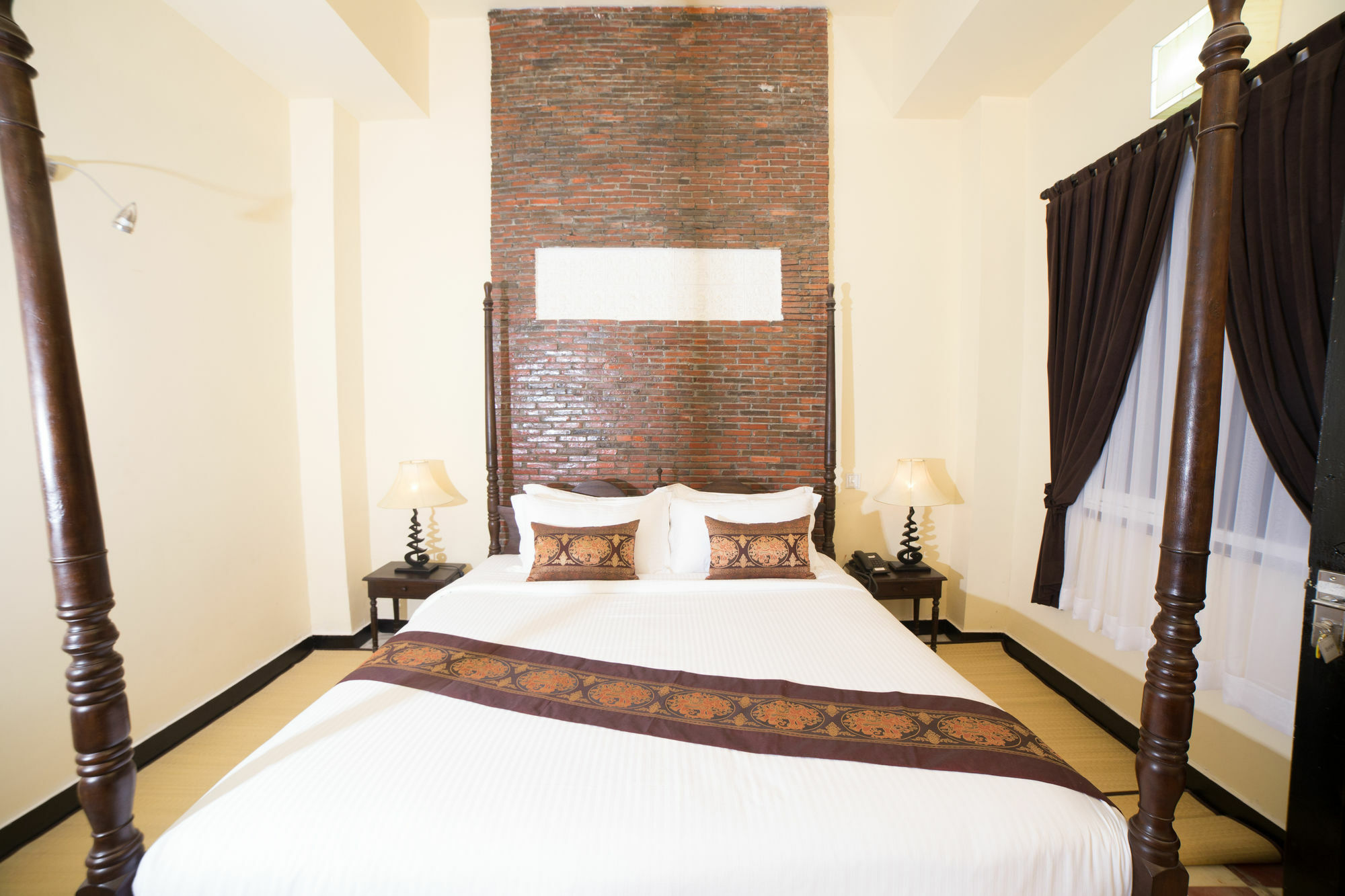 Prasats Boutique Hotel Phnom Penh Extérieur photo