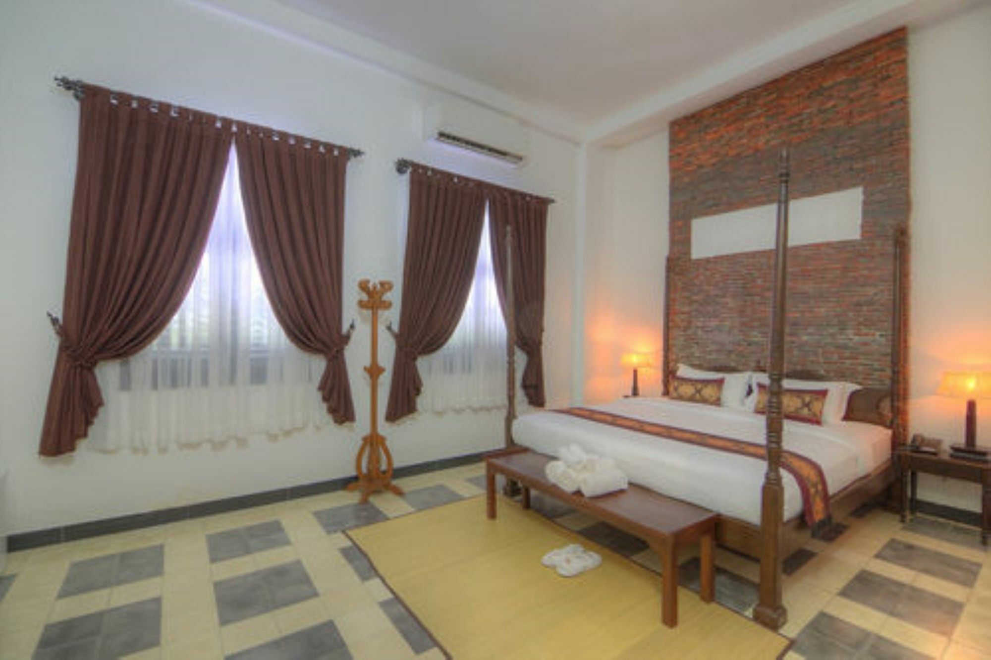 Prasats Boutique Hotel Phnom Penh Extérieur photo